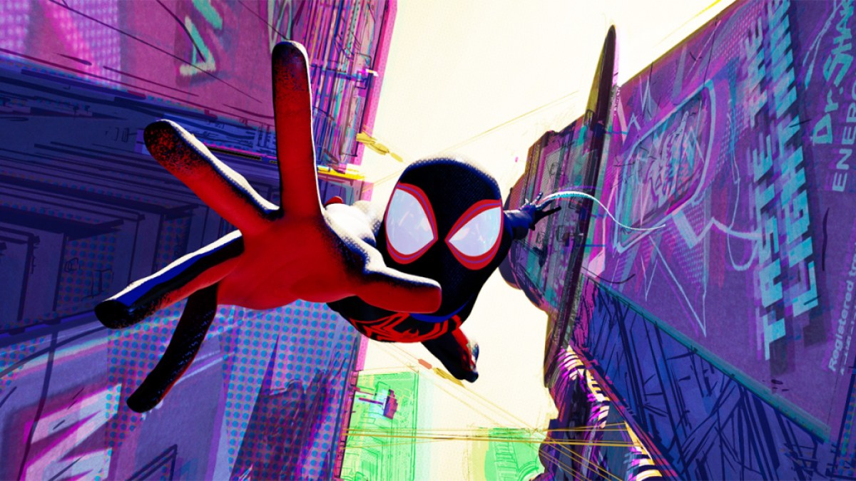 Meilen fallen in Spider-Man: Across the Spider-Verse.  Dieses Bild ist Teil eines Artikels über die besten Animationsfilme des Jahres 2023.