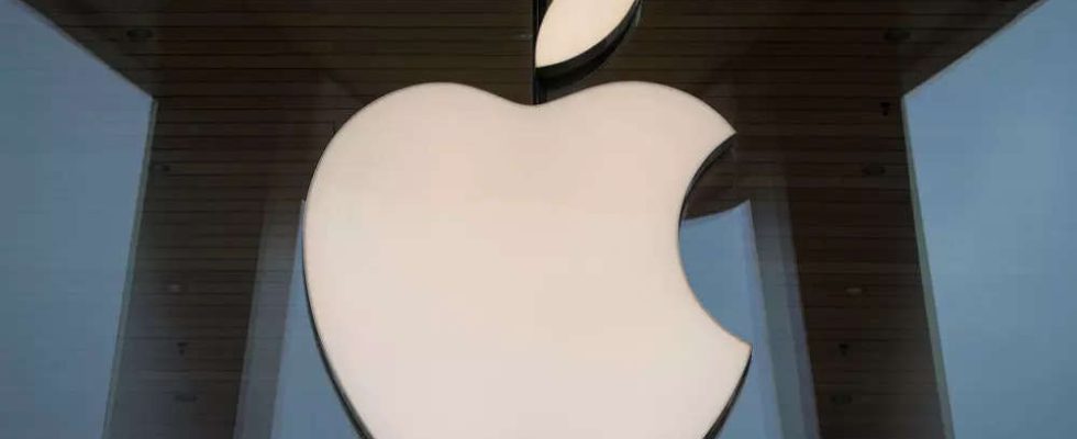 Apple Apple hat sich im KI Wettbewerb moeglicherweise Google Microsoft und