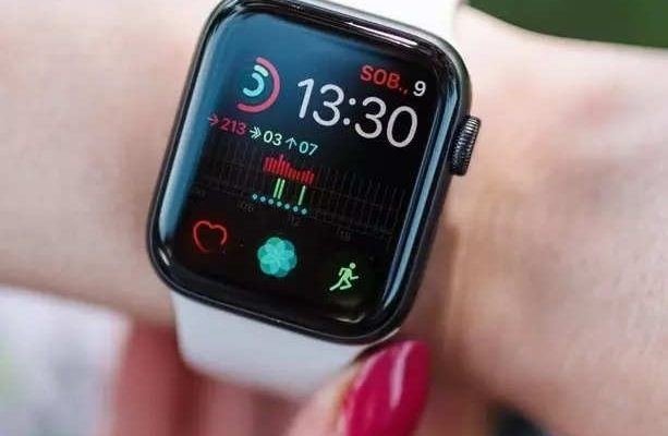 Apple hat eine Ladegeraet Warnung fuer Apple Watch Benutzer herausgegeben Hier erfahren