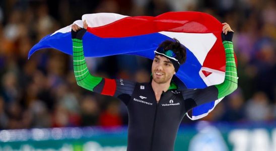 Bergsma weit ausserhalb des NK Podiums ueber 5000 Meter ueberlegener Roest