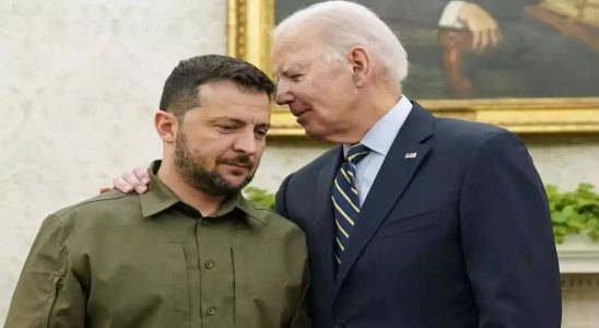 Biden laedt Selenskyj ins Weisse Haus ein waehrend die Republikaner