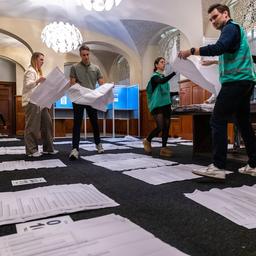 Das Repraesentantenhaus wird am Samstag zusammentreten um die Neuauszaehlung der