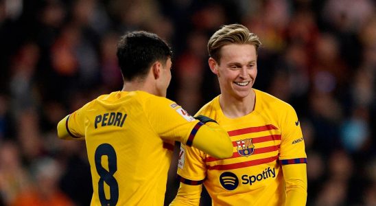 Der FC Barcelona gewinnt gegen Valencia trotz eines schoenen Passes