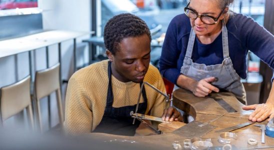 Dieses Dorf hat tatsaechlich Krisenunterkuenfte angenommen „Es entstehen echte Freundschaften