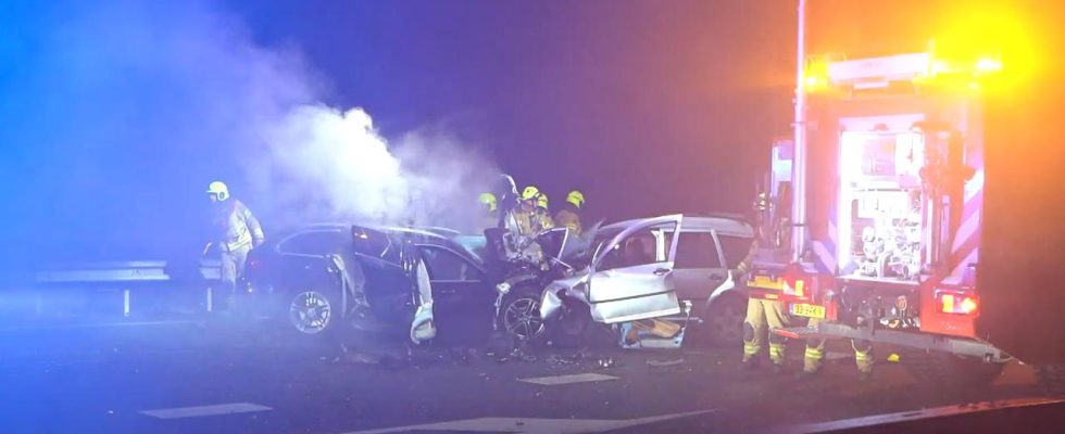 Drei Tote darunter zwei Kinder bei Unfall mit Geisterfahrer auf