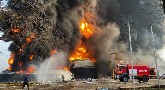 Explosion und Brand im Tanklager in Guinea toeten 14 Menschen