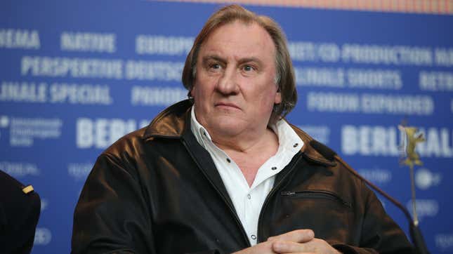 Gerard Depardieu wird in einer neuen Beschwerde wegen Koerperverletzung angeklagt