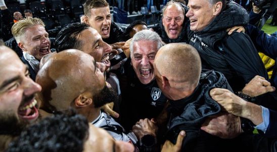 Heracles entlaesst Trainer Lammers wegen schlechter Ergebnisse Fussball