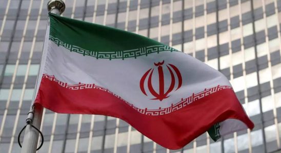 Iran wirft dem inhaftierten schwedischen EU Diplomaten Verschwoerung mit Israel vor