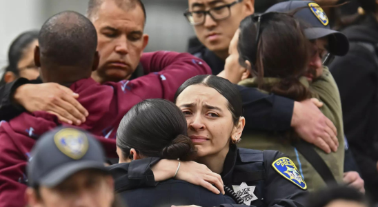 Oakland Kalifornien Beamter getoetet als er auf einen Einbruchsanruf reagierte