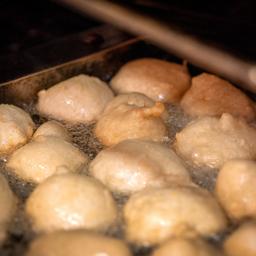 Oliebollen Preis steigt nicht „Ich moechte meine Kunden nicht verlieren