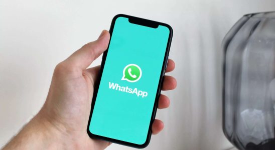 So blockieren Sie Administratoren in laestigen WhatsApp Gruppen