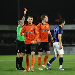 Ten Almere City kaempft sich gegen die Amateure durch Vitesse