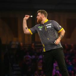 Ueberraschung Williams setzt sich bei der World Darts Championship fort