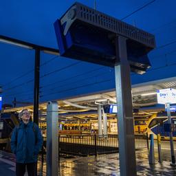 Weniger Zuege von und nach Zwolle waehrend der morgendlichen Hauptverkehrszeit