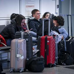 Winterwetter in Muenchen fuehrt zu Flugausfaellen in Schiphol Wirtschaft