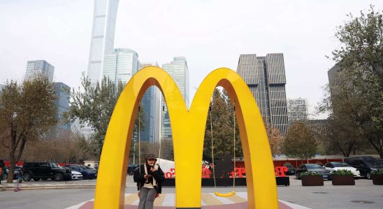 „KI bin begeistert McDonalds bestellt einen Schuss generative KI von