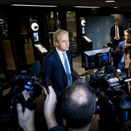 1705496479 Wilders verschaerft seine Formation nach Unterstuetzung des VVD fuer das