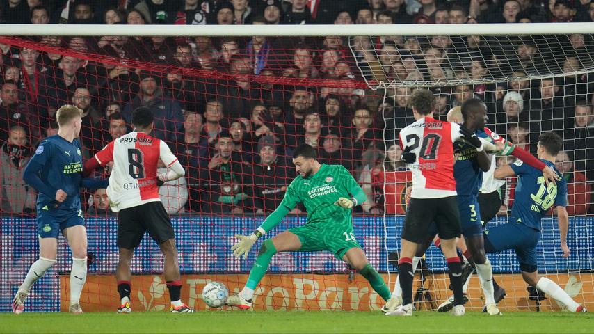 1706131405 751 Feyenoord schlaegt nun PSV und trifft im Pokal Viertelfinale auf AZ