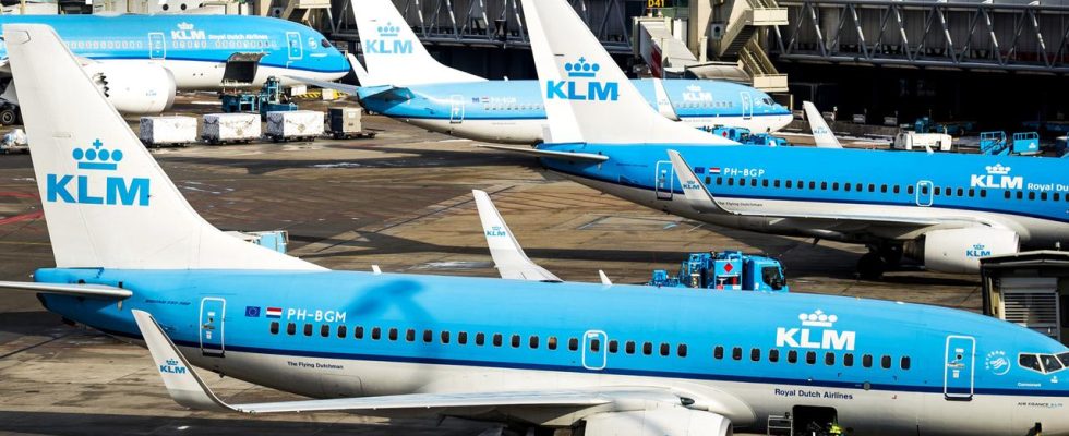 Einzigartiger Blick in den Hangar Hier werden KLM Flugzeuge repariert