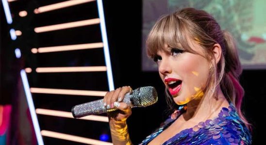 Empoerte Fans wehren sich gegen AI Pornobilder von Taylor Swift