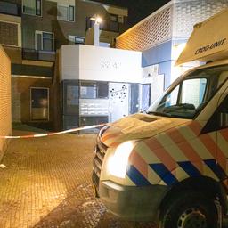 Frau in Almere wegen des Verdachts der Toetung ihres eigenen