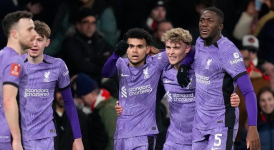 Gakpo und Gravenberch gewinnen FA Cup Spitzenspiel bei Arsenal mit Liverpool