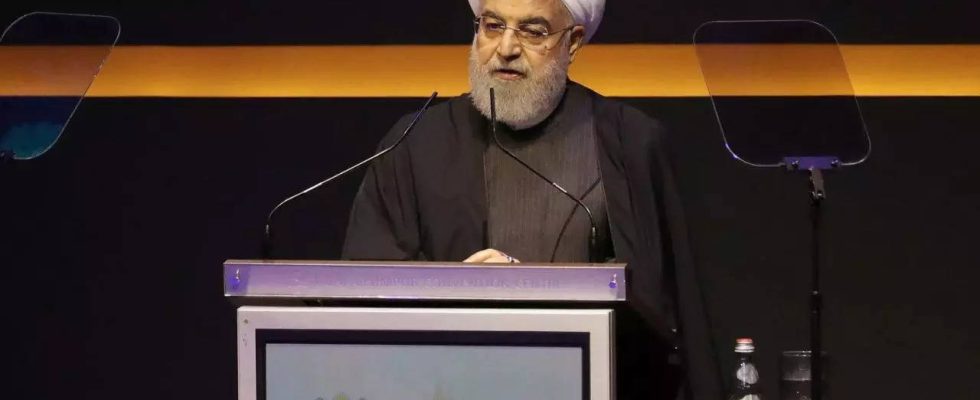 Iran verbietet Ex Praesident Rouhani die Kandidatur fuer eine Eliteversammlung