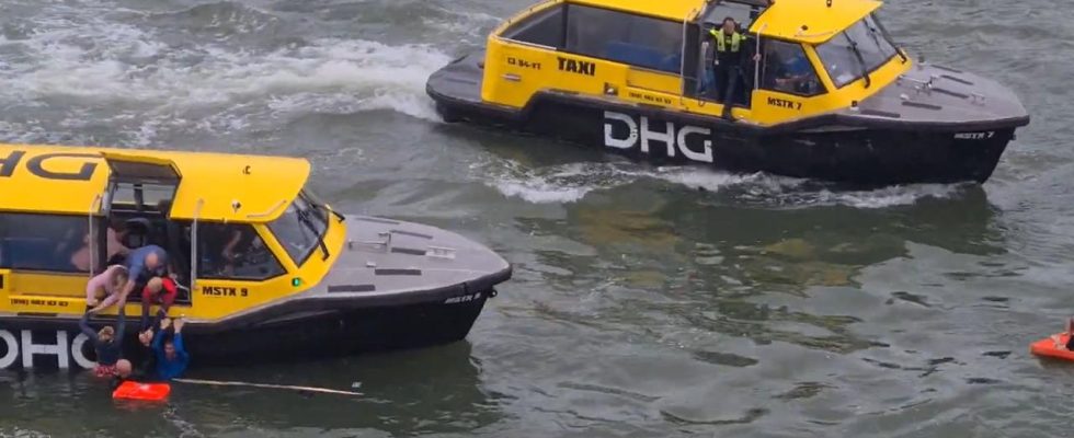 Laut OVV sind Passagiere im Rotterdamer Wassertaxi nicht sicher genug