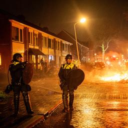 Noch mehr Festnahmen und Verletzte wegen unruhiger Silvesternacht Silvester