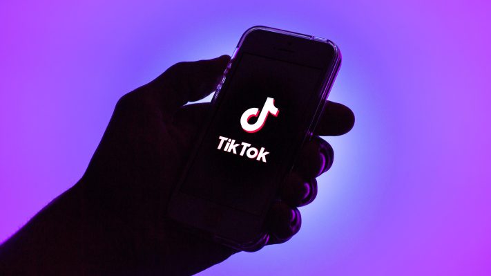 So aktivieren Sie den automatischen Bildlauf auf TikTok