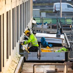 Suedholland wird Neubauplaenen mit zu vielen teuren Haeusern bald ein