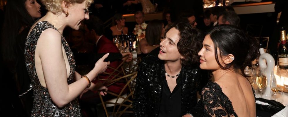 Timothee Chalamet zum ersten Mal mit Freundin Kylie Jenner bei