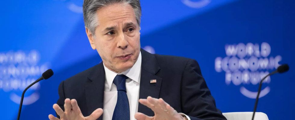 US Aussenminister Blinken strandete kurzzeitig in Davos nachdem sein Flugzeug eine