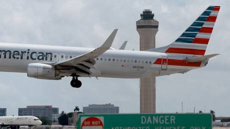 US amerikanische Flugsicherheitsbehoerde stellt Menschen mit „schwerer geistiger Behinderung ein –