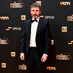 Van Bommel wurde nach einer Spitzensaison zum Trainer des Jahres