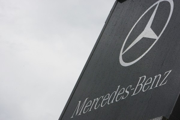 Wie ein versehentlich veroeffentlichtes Passwort den Mercedes Benz Quellcode offenlegte