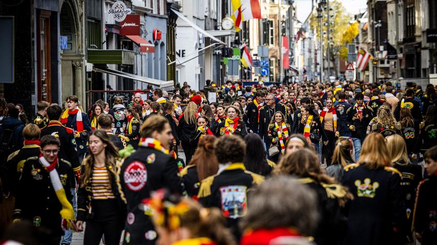 1707317692 329 Karneval ueber den Fluessen „Weniger gross aber sicher nicht weniger