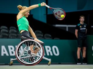 Rolstoeltennisster Diede de Groot prolongeert na kraker ABN AMRO Open-titel