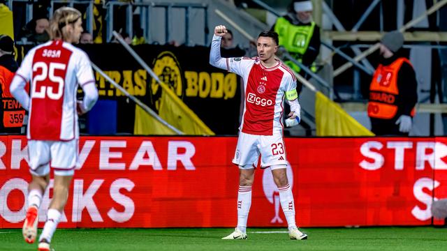 1708628678 660 Live Europafussball Ten Ajax fuehrt mit Tricks und Tricks bei