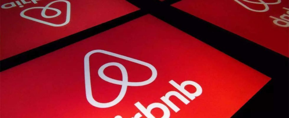 Airbnb eliminiert Reinigungsgebuehren um transparente Preise zu gewaehrleisten