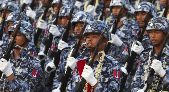 Die Junta in Myanmar fuehrt die Wehrpflicht ein