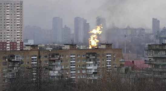 Die Ukraine hat bei ihrem juengsten Drohnenangriff die russische Oelraffinerie