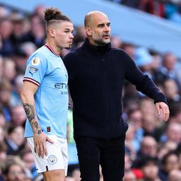 Guardiola entschuldigt sich bei Phillips fuer die offene Kritik an