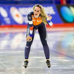 Irene Schouten holt sich in Calgary ihren ersten Weltmeistertitel ueber