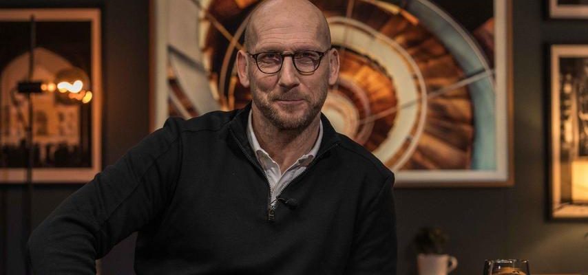 Jaap Stam nimmt seine Trainerkarriere auf Amateurebene bei der alten