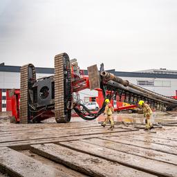 Mann stirbt nach Einsturz einer Rammanlage in Rotterdam Inlaendisch