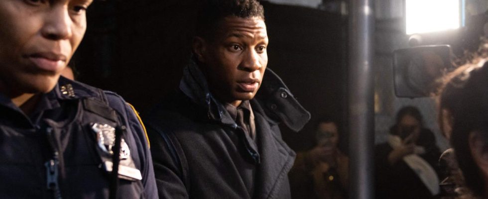 Marvel Star Jonathan Majors wird heute hoeren ob er ins Gefaengnis