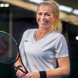 Michaella Krajicek 35 gewinnt erstes Tennismatch nach fuenf Jahren Abwesenheit