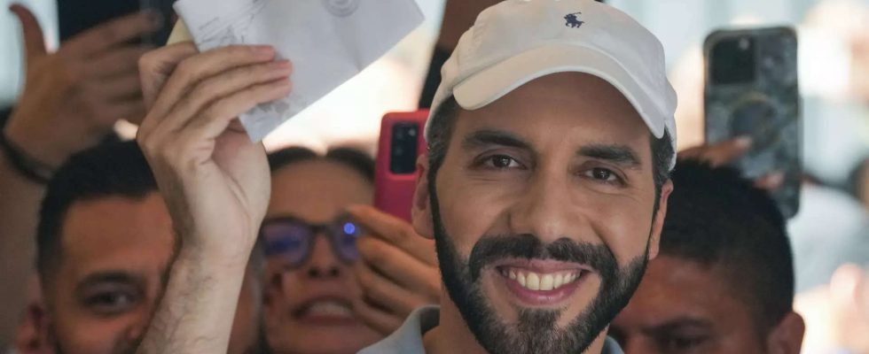 Nayib Bukele der „coolste Diktator der Welt gewinnt erneut die